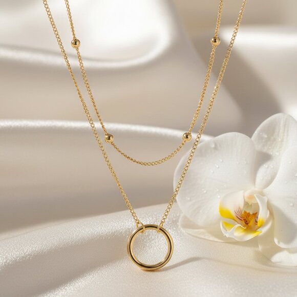 Minimalist Chic Layered Circle Pendant Necklace 18K Gold Plated Stainless - Picture 9 of 12